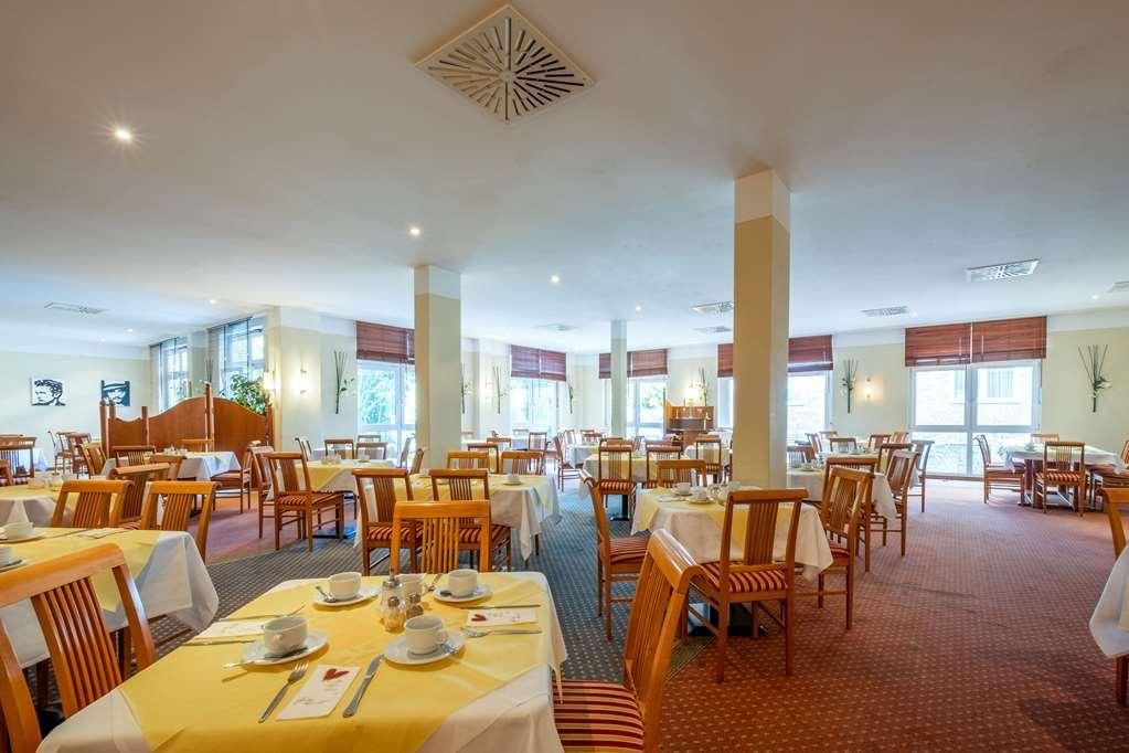 Quick Hotel Dresden West Kesselsdorf Restoran foto