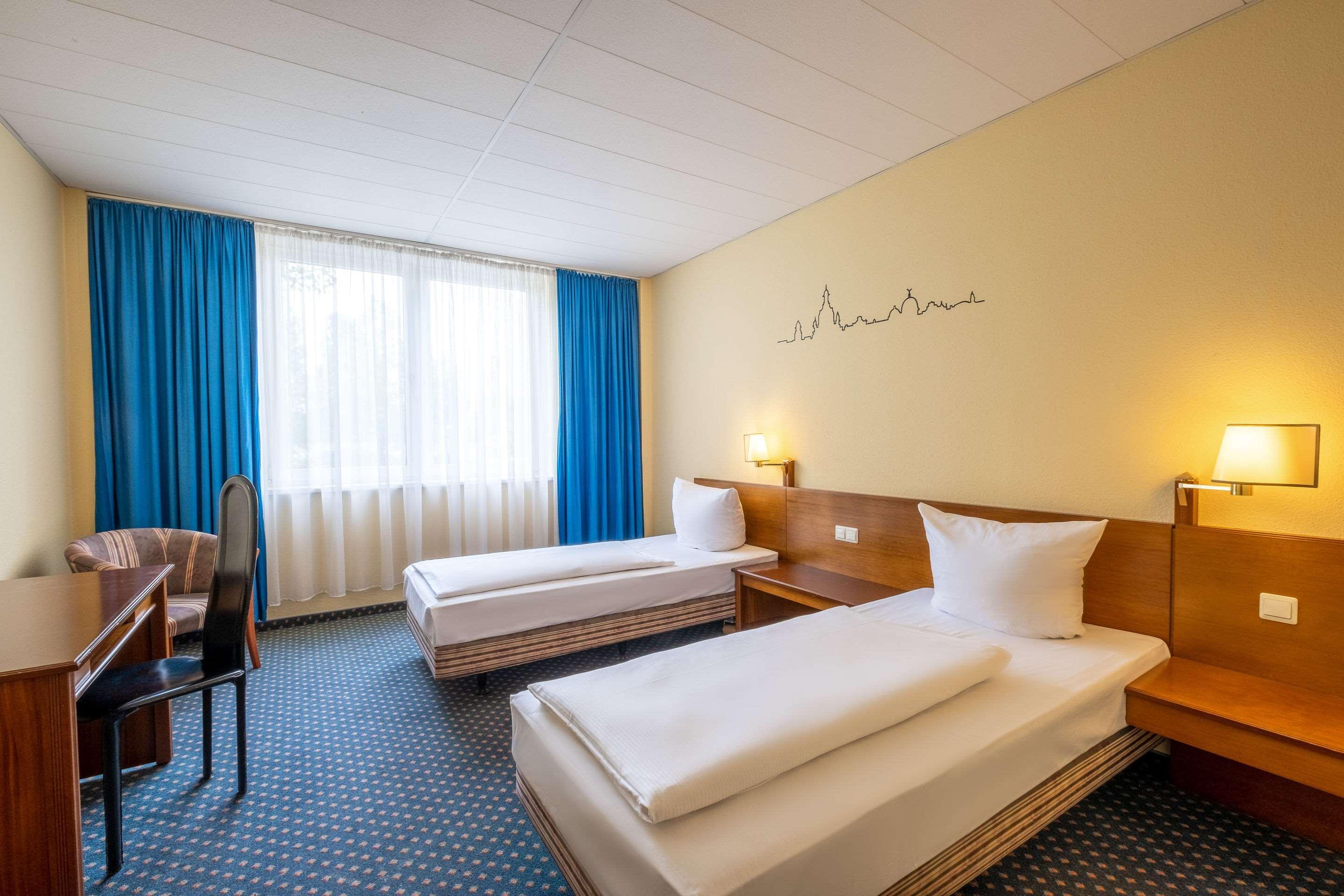 Quick Hotel Dresden West Kesselsdorf Bagian luar foto