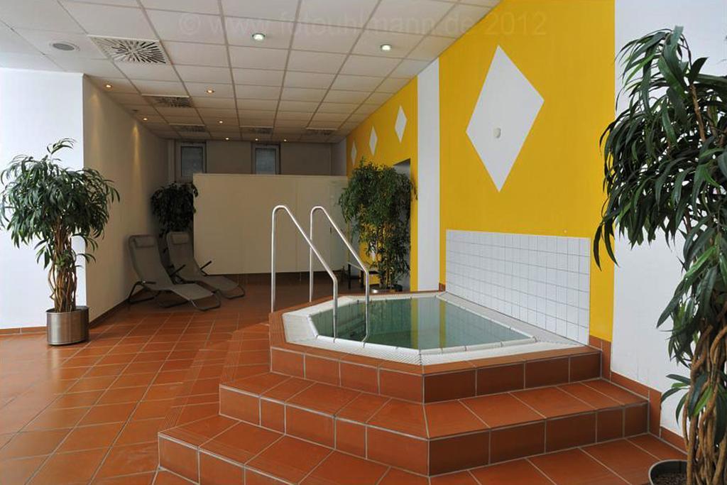 Quick Hotel Dresden West Kesselsdorf Bagian luar foto